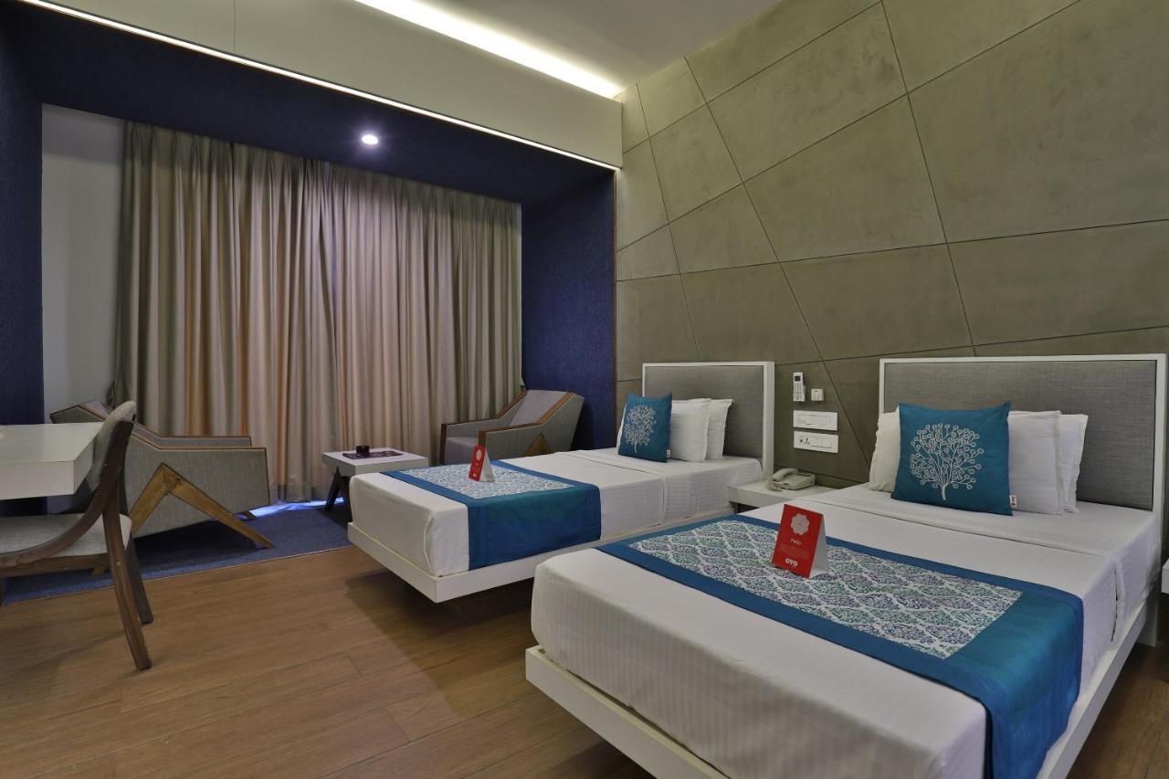 Capital O 1338 Hotel Harmony Rádzskot Kültér fotó